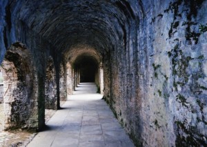 Fotografia tunelu, Źródło obrazu: sxc.hu