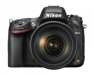 Nikon D610 widok z przodu